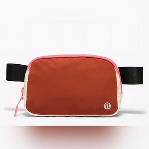 Lululemon Dark Terracota White Opal Preppy Everywhere  Belt Bag 1 L Casual